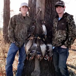 Meet your Posher, Hunter